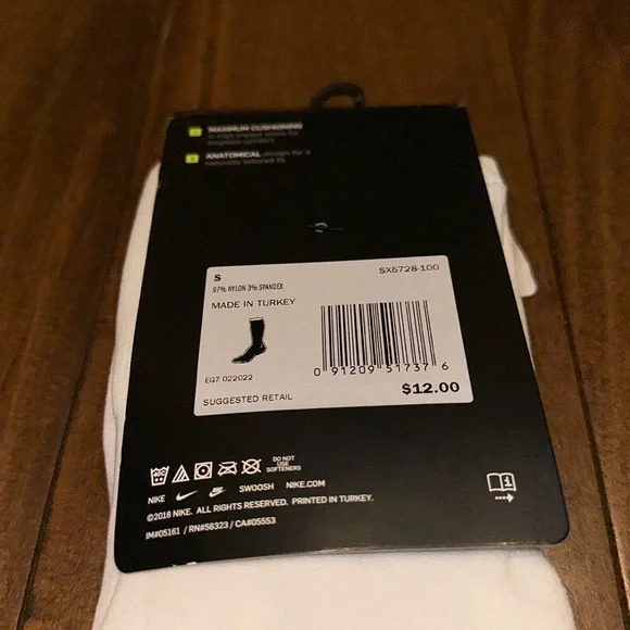 NIKE CLASSIC II SOCKS, White, Small (2 Pairs) - Picture 4 of 4